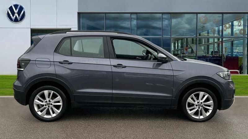 Used VW T-Cross SE 110 HP (80 kW) 2022 Grey SUV
