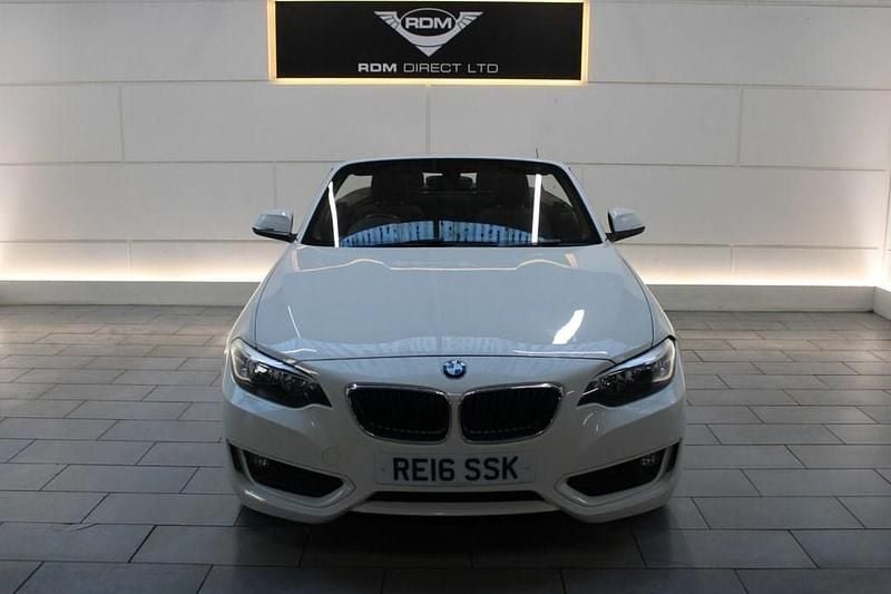 Used BMW 218 Comfort Edition 136 HP (100 kW) 2016 White Cabriolet