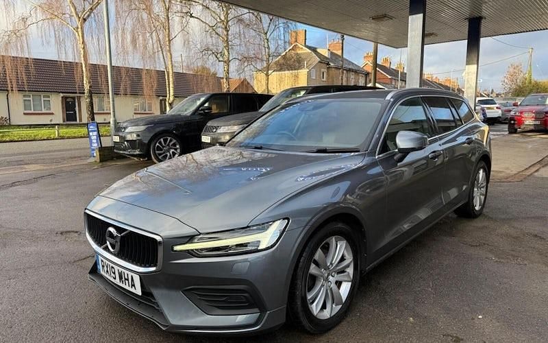 Used Volvo V60 Momentum 150 HP (110 kW) 2019 Grey Estate