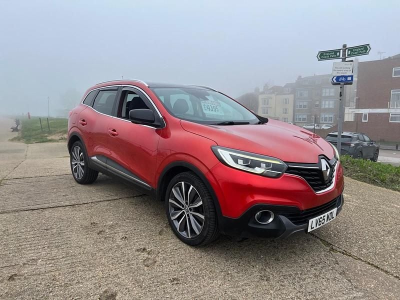 Used Renault Kadjar Signature 2015 Red SUV