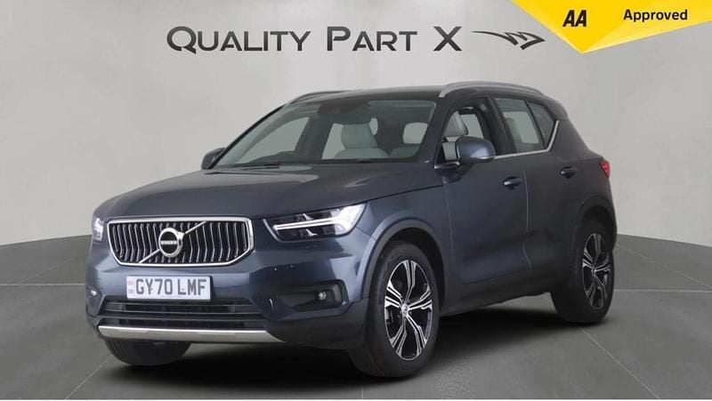 Used Volvo XC40 Inscription 197 HP (144 kW) 2020 Blue SUV