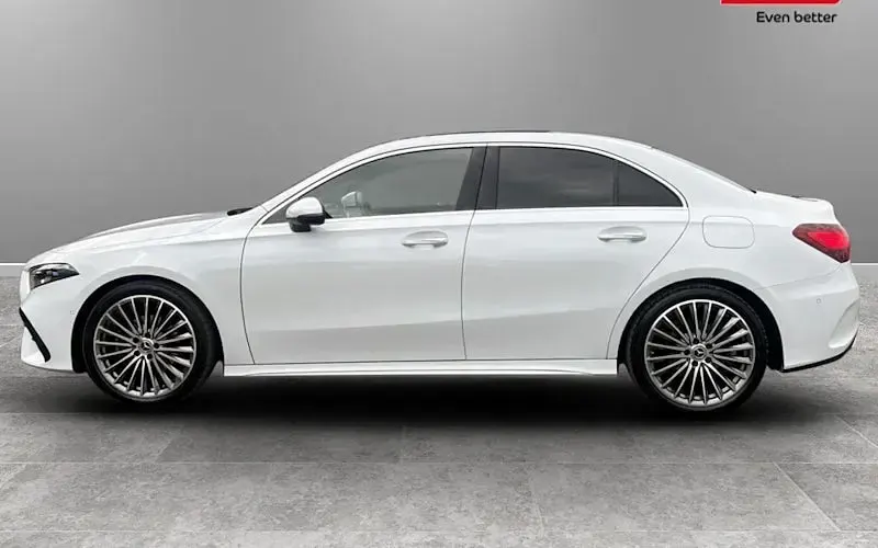 Used Mercedes A200 AMG line 163 HP (119 kW) 2025 Sedan