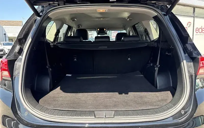 Used Hyundai Santa Fe Premium 230 HP (169 kW) 2022 Black SUV
