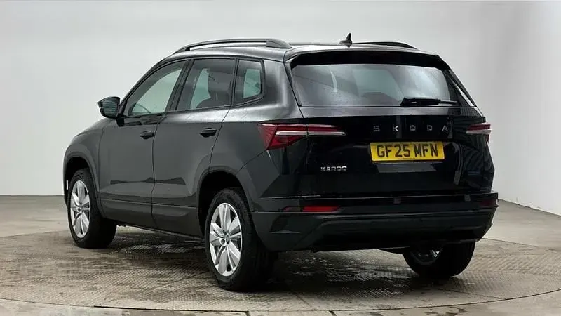 Neu Skoda Karoq SE 150 PS (110 kW) 2025 Schwarz SUV