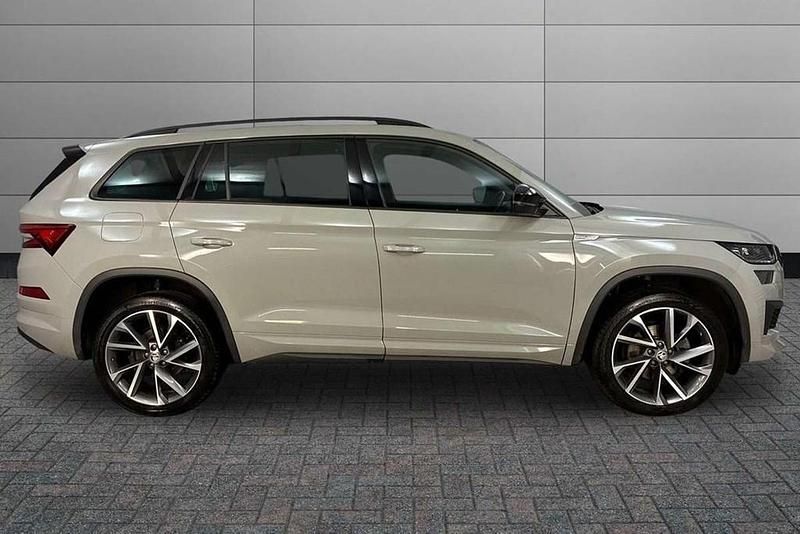 Used Skoda Kodiaq SportLine 150 HP (110 kW) 2023 Meteor grey SUV