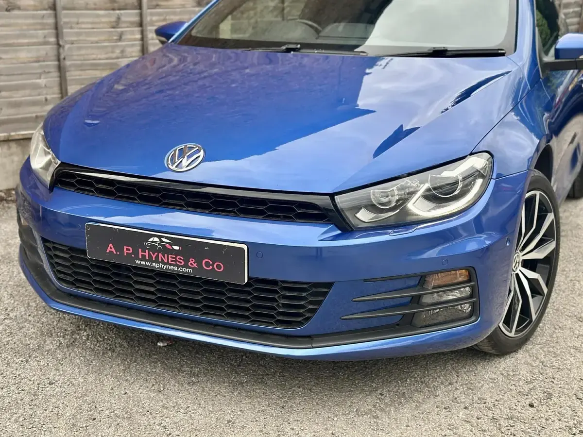 Used VW Scirocco GT 125 HP (91 kW) 2015 Blue Coupe
