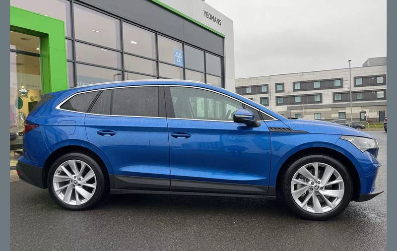 Used Skoda Enyaq iV 210 kW (286 HP) 2024 Blue SUV