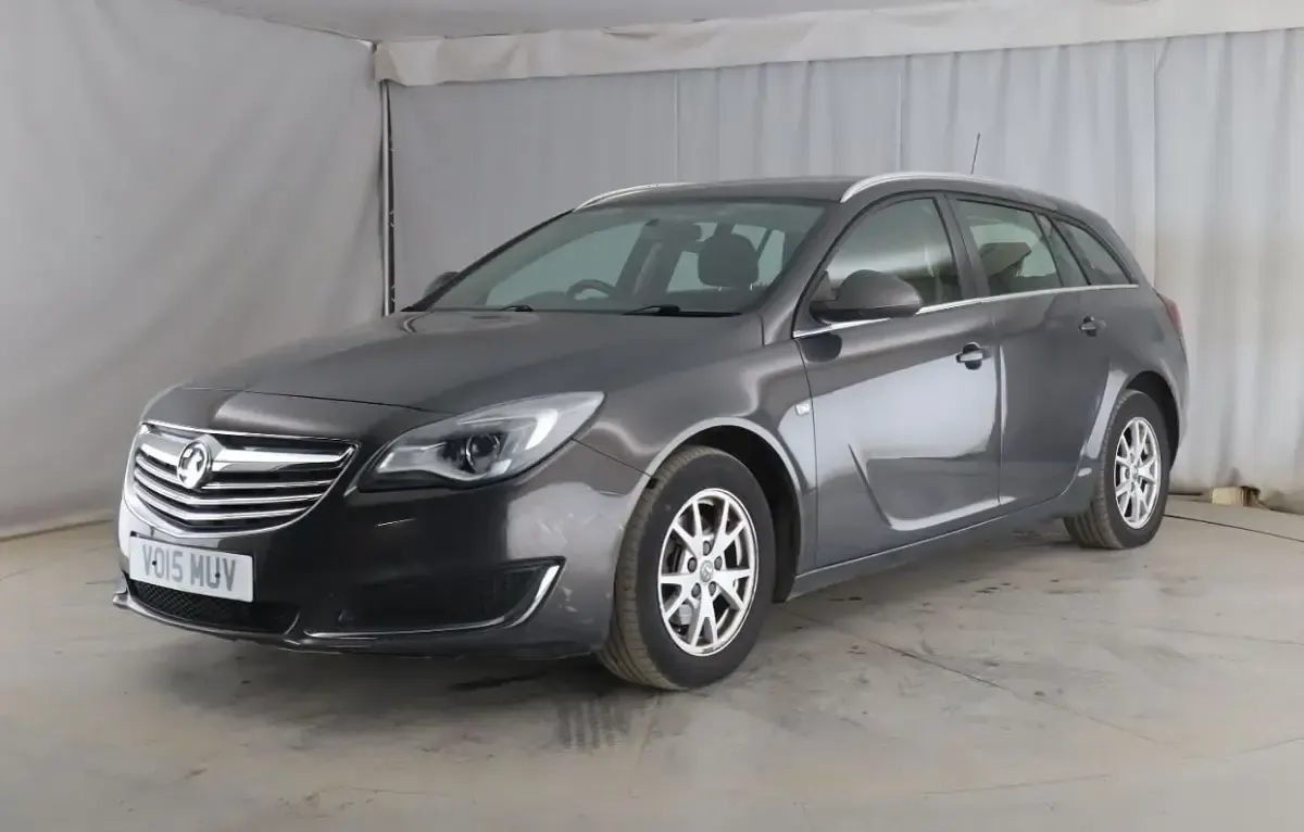 Second-hand Vauxhall Insignia Design Edition 2015 Gri Break