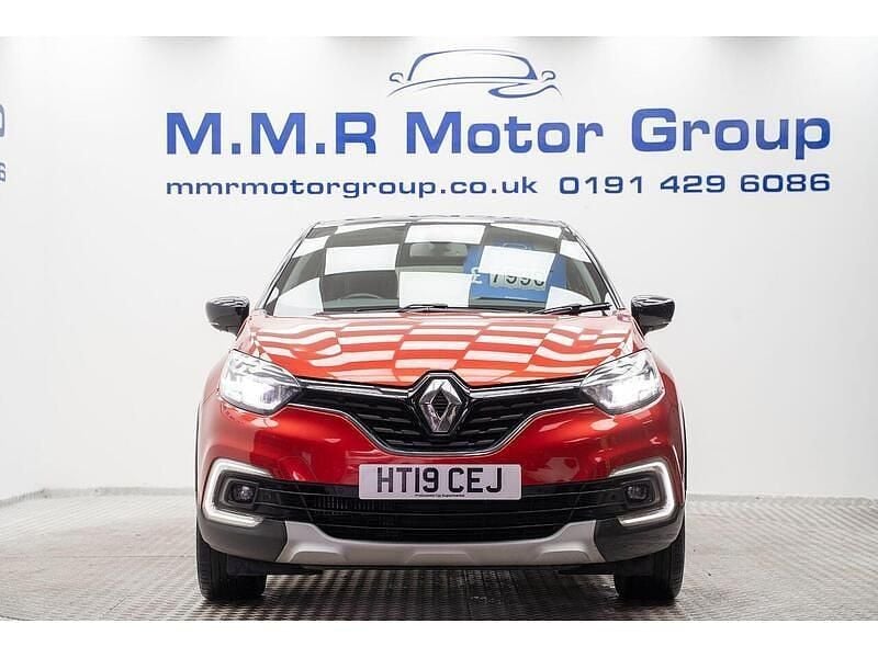 Used Renault Captur GT-Line 90 HP (66 kW) 2019 Red/black SUV