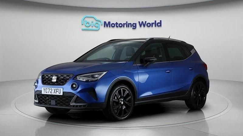 Used Seat Arona FR 110 HP (80 kW) 2023 Blue SUV