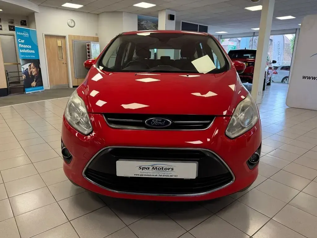 Used Ford C-MAX Zetec 105 HP (77 kW) 2013 Red MPV