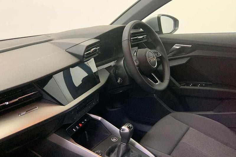 Image 2/4