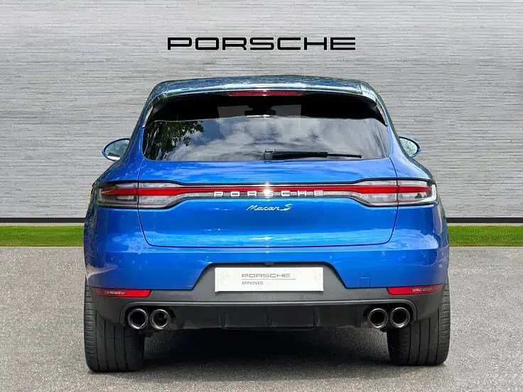 Used Porsche Macan 349 HP (256 kW) 2020 Sapphire blue SUV