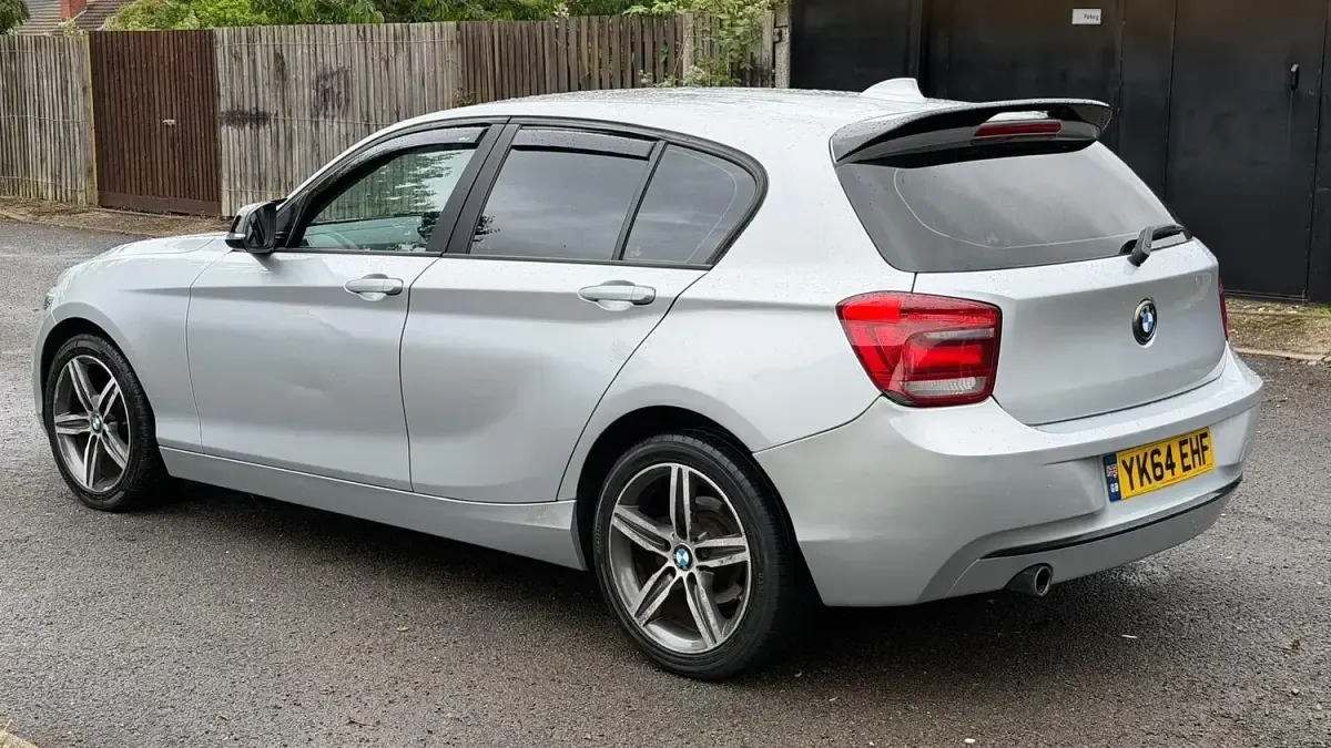 Used BMW 116 Sport Line 2014 Silver Hatchback