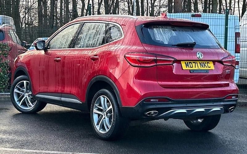 Used MG HS Excite 258 HP (189 kW) 2023 SUV