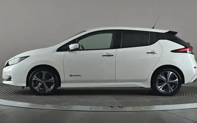 Gebraucht Nissan Leaf N-Connecta 110 kW (150 PS) 2021 Kleinwagen