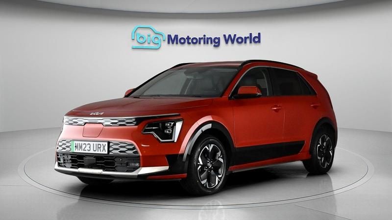 Used Kia e-Niro 147 kW (201 HP) 2023 SUV