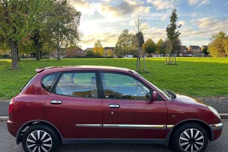 Used 2000 Daihatsu Sirion Hatchback | £1,750 (Fair price) - Image 1/1