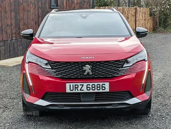 Gebraucht Peugeot 3008 Allure+ 131 PS (96 kW) 2023 Rot SUV