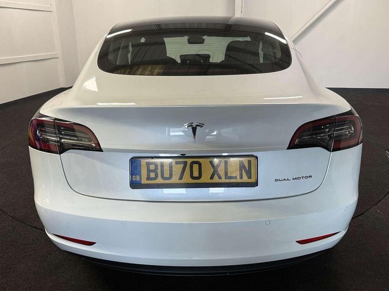 Used Tesla Model 3 Long Range AWD 366 kW (498 HP) 2020 White Sedan