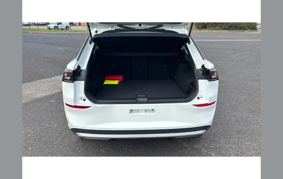 New VW T-Roc Life 113 HP (83 kW) 2025 Other SUV