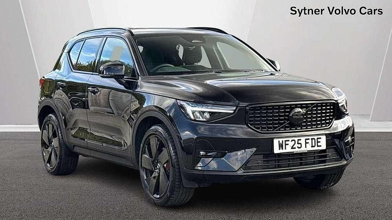 Black Used 2025 Volvo XC40 Plus SUV | £34,000 (Fair price) - Image 1/4