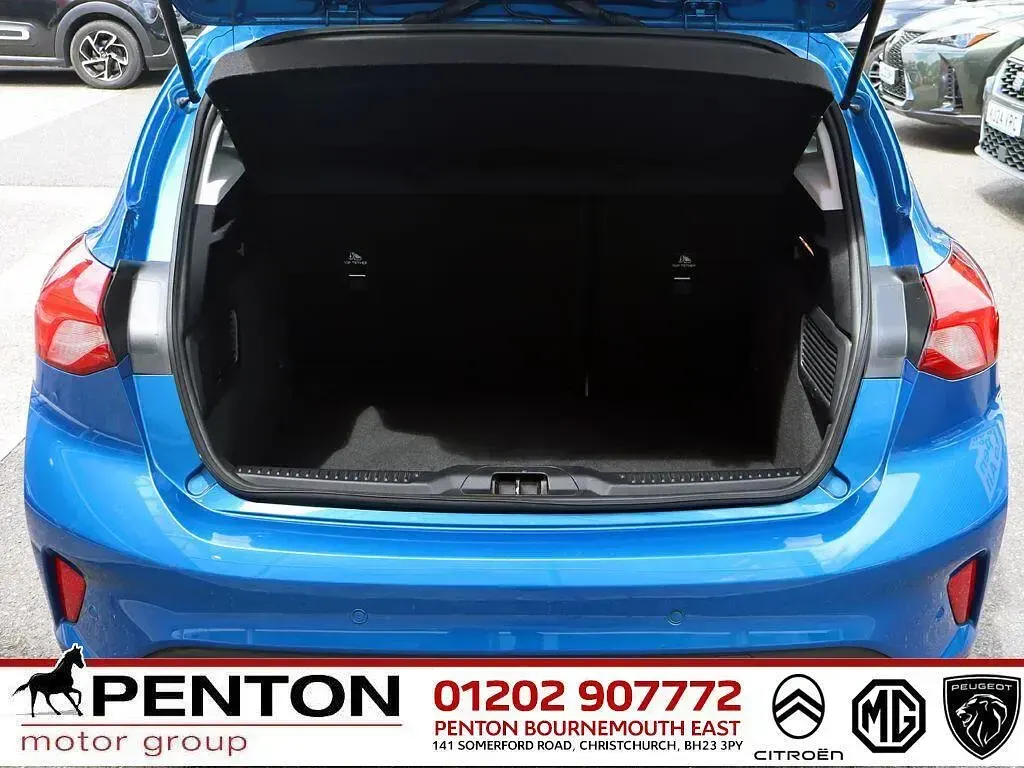 Used Ford Focus Titanium X 125 HP (91 kW) 2020 Blue Hatchback
