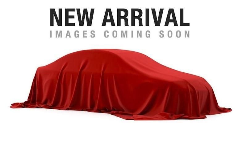 Used Renault Trafic Business 120 HP (88 kW) 2017 White MPV