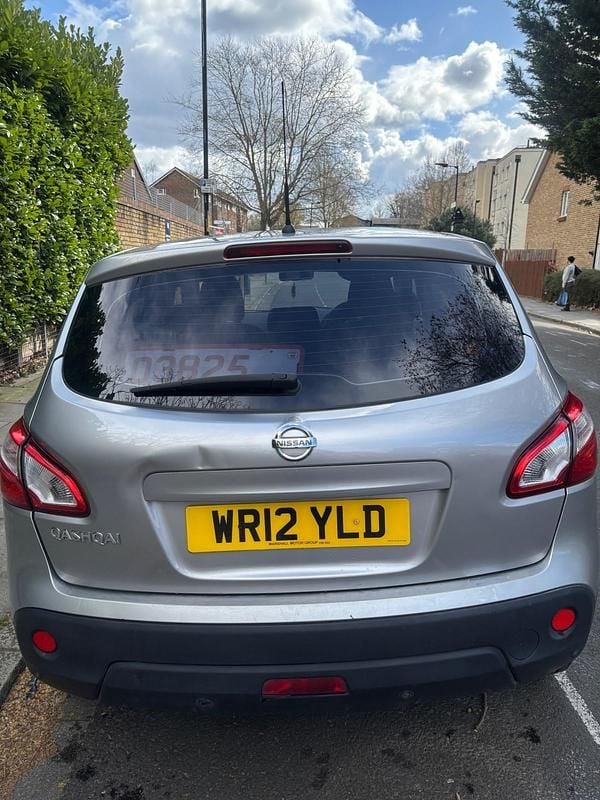 Used Nissan Qashqai Acenta 2012 Silver SUV