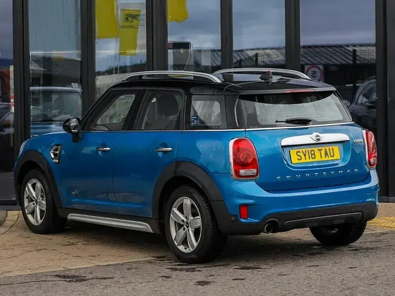 Used Mini Cooper Countryman 134 HP (98 kW) 2018 Blue SUV