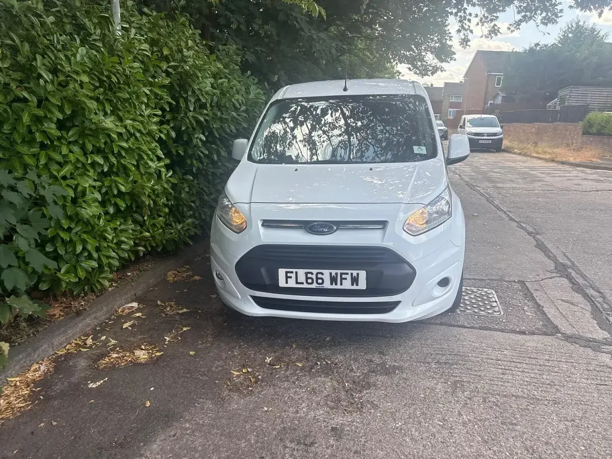 Used Ford Transit Limited 120 HP (88 kW) 2016 White Van