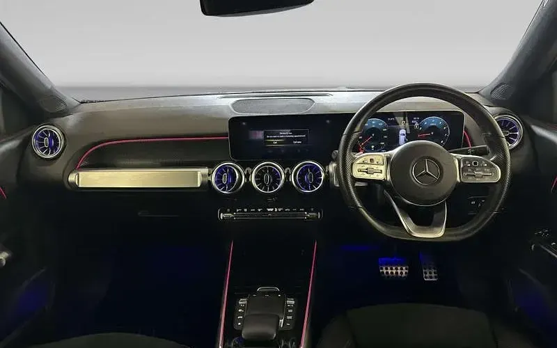 Used Mercedes GLB200 AMG Line Premium 163 HP (119 kW) 2023 Grey SUV