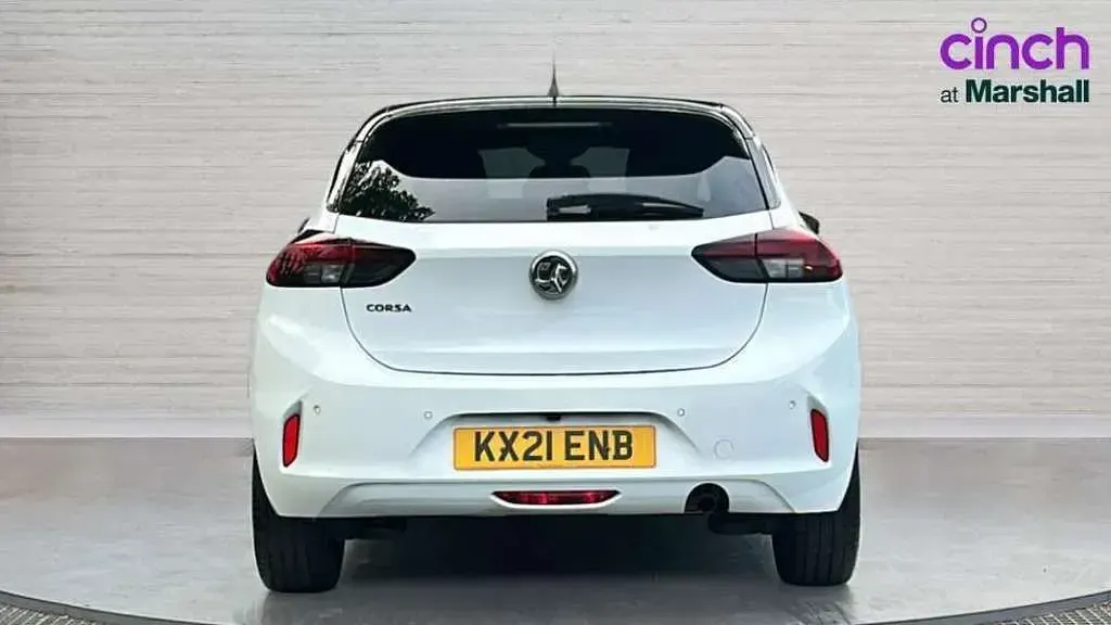 Used Vauxhall Corsa 100 HP (73 kW) 2021 White Hatchback