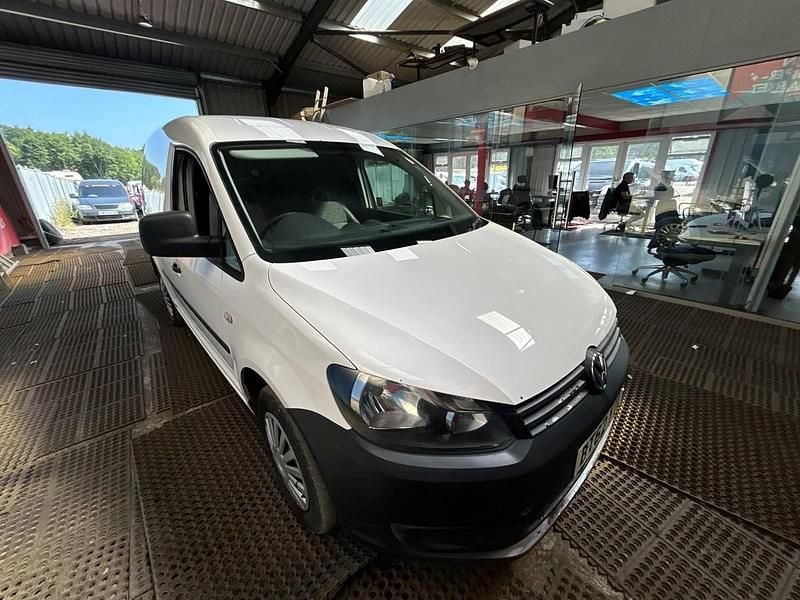 White Used 2013 VW Caddy MPV | £2,345 (Good price) - Image 1/4