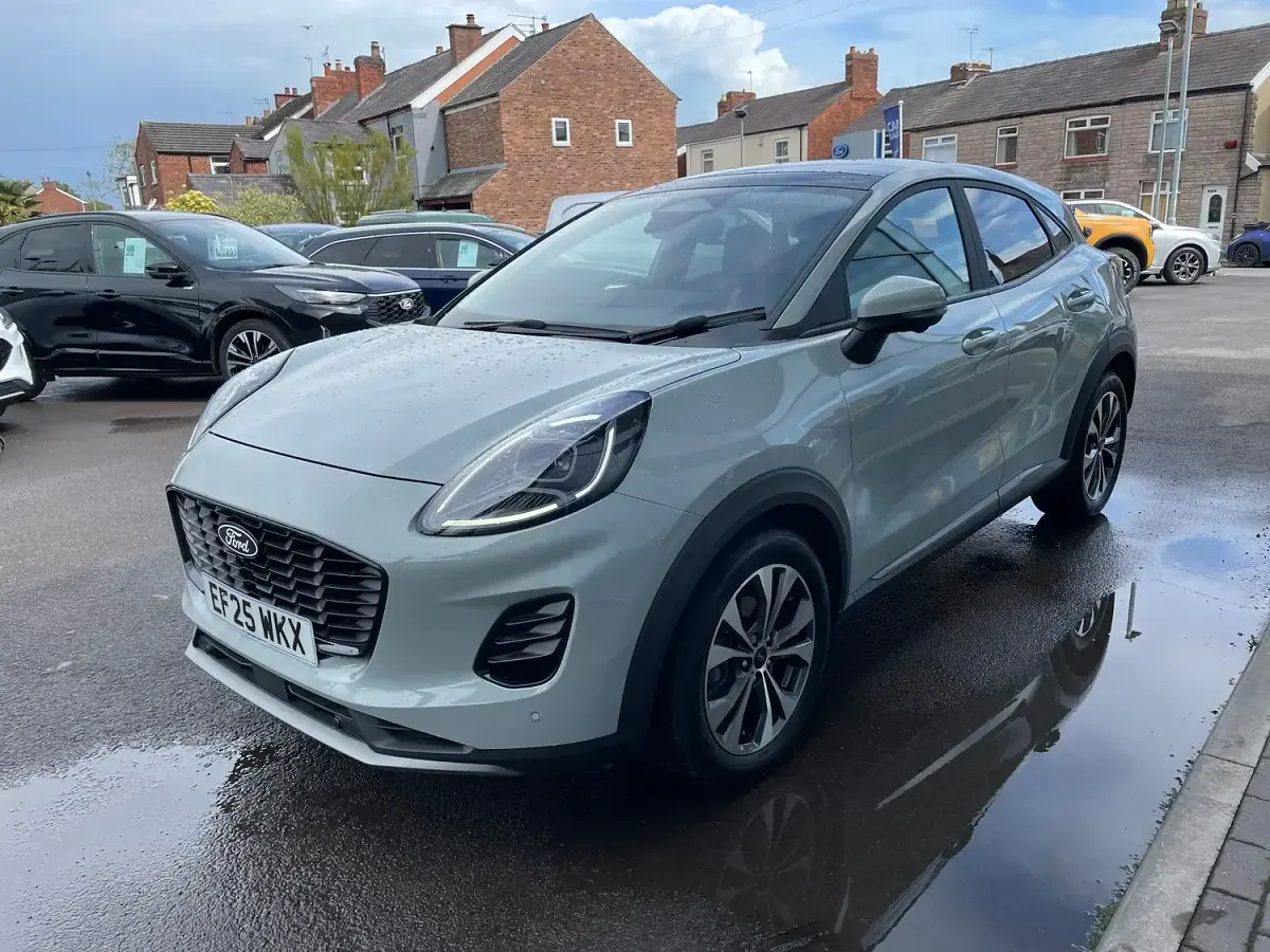 Used Ford Puma Titanium 125 HP (91 kW) 2025 Grey SUV