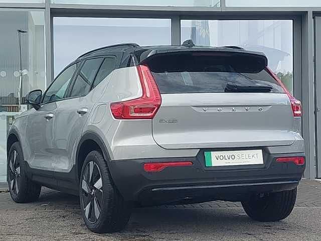 New Volvo EX40 Plus 182 kW (248 HP) 2025 SUV
