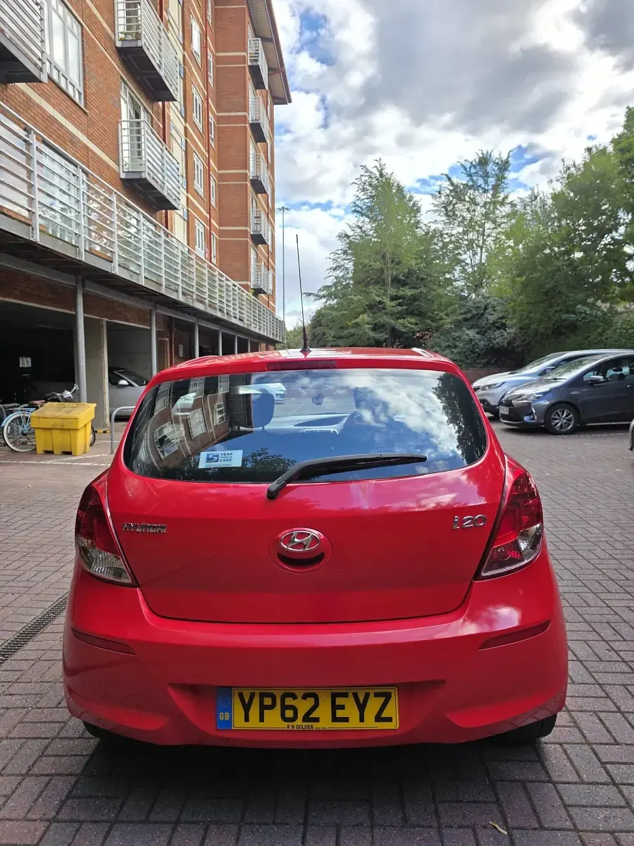 Used Hyundai i20 Active 2012 Red Hatchback
