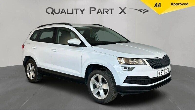 White Used 2021 Skoda Karoq SE SUV | £14,000 (Good price) - Image 1/4