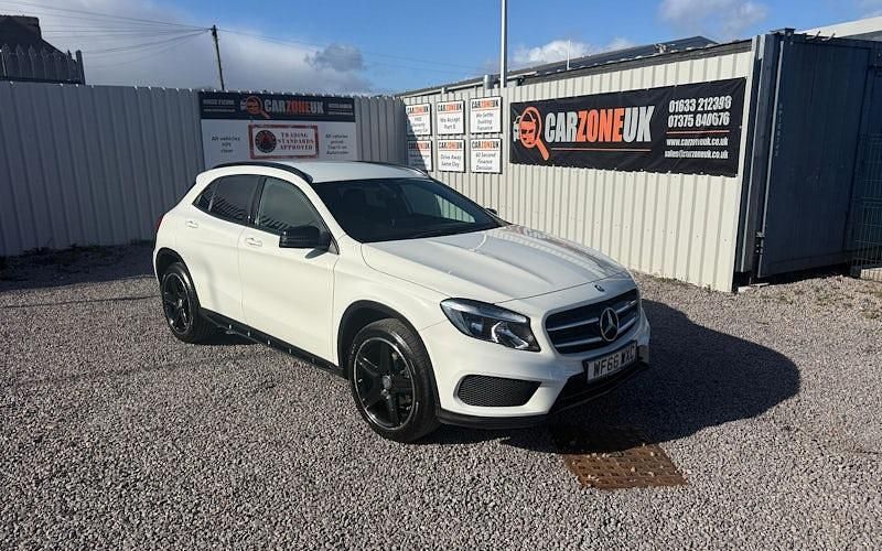 Used Mercedes GLA200 AMG line 136 HP (100 kW) 2016 White SUV