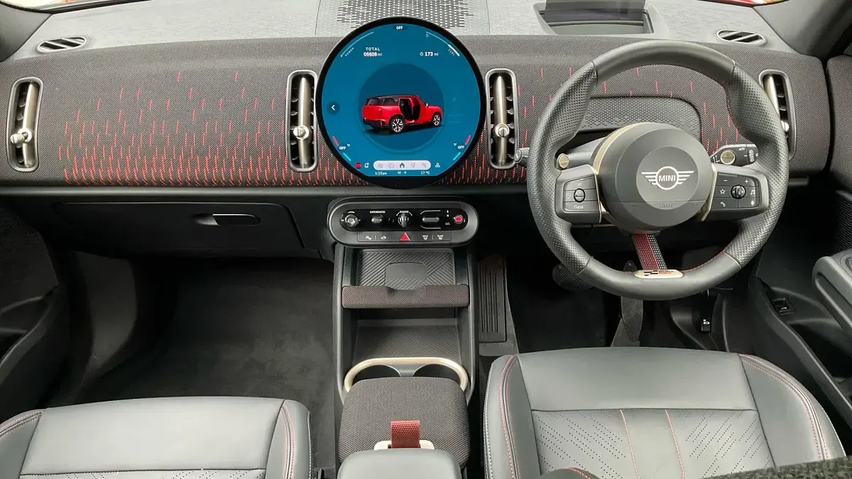 Used Mini Countryman 168 HP (123 kW) 2025 Red SUV