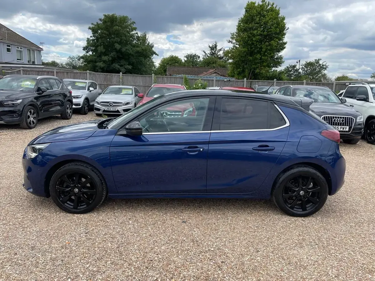 Used Vauxhall Corsa Elite 100 HP (73 kW) 2020 Blue Hatchback