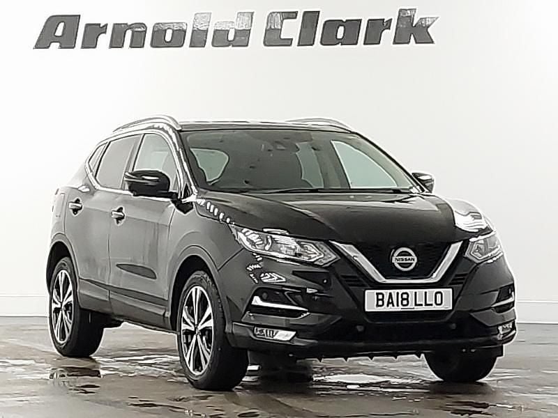 Used Nissan Qashqai N-Connecta 110 HP (80 kW) 2018 Black SUV