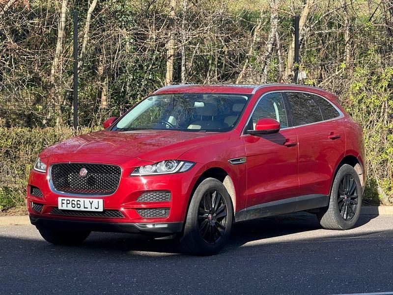 Used Jaguar F-Pace Portfolio 180 HP (132 kW) 2016 Red SUV