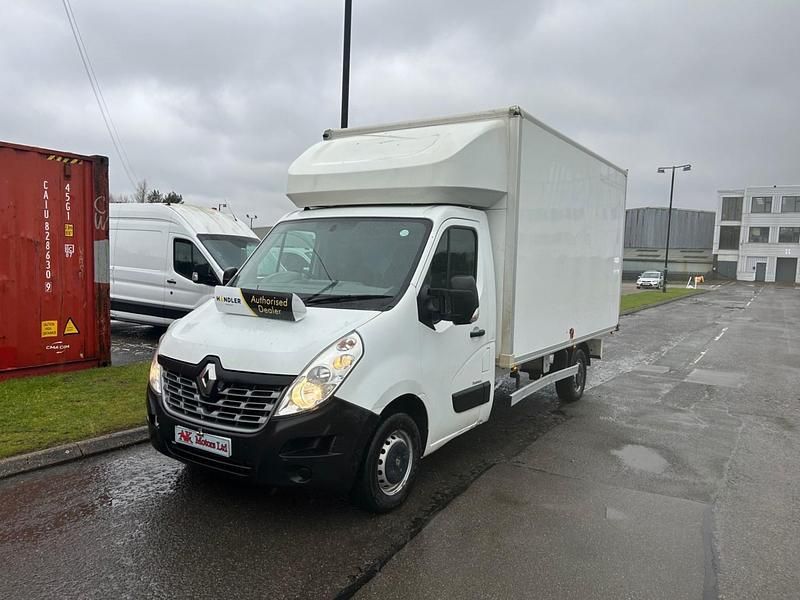 Used Renault Master Business 130 HP (95 kW) 2017 White Van