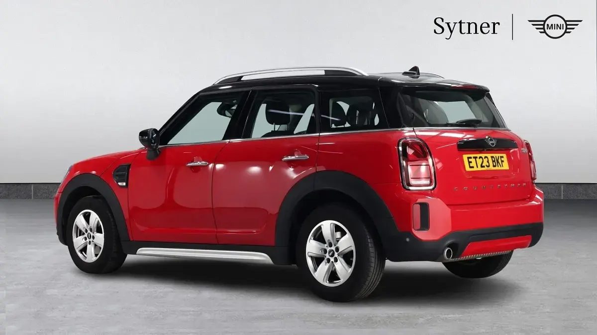 Used Mini Cooper Countryman Classic 134 HP (98 kW) 2023 Red SUV