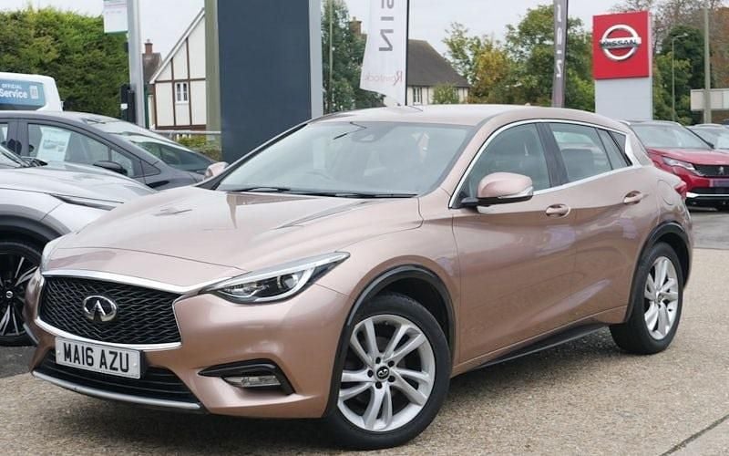Used 2017 Infiniti Q30 Hatchback | £5,940 (Fair price) - Image 1/4