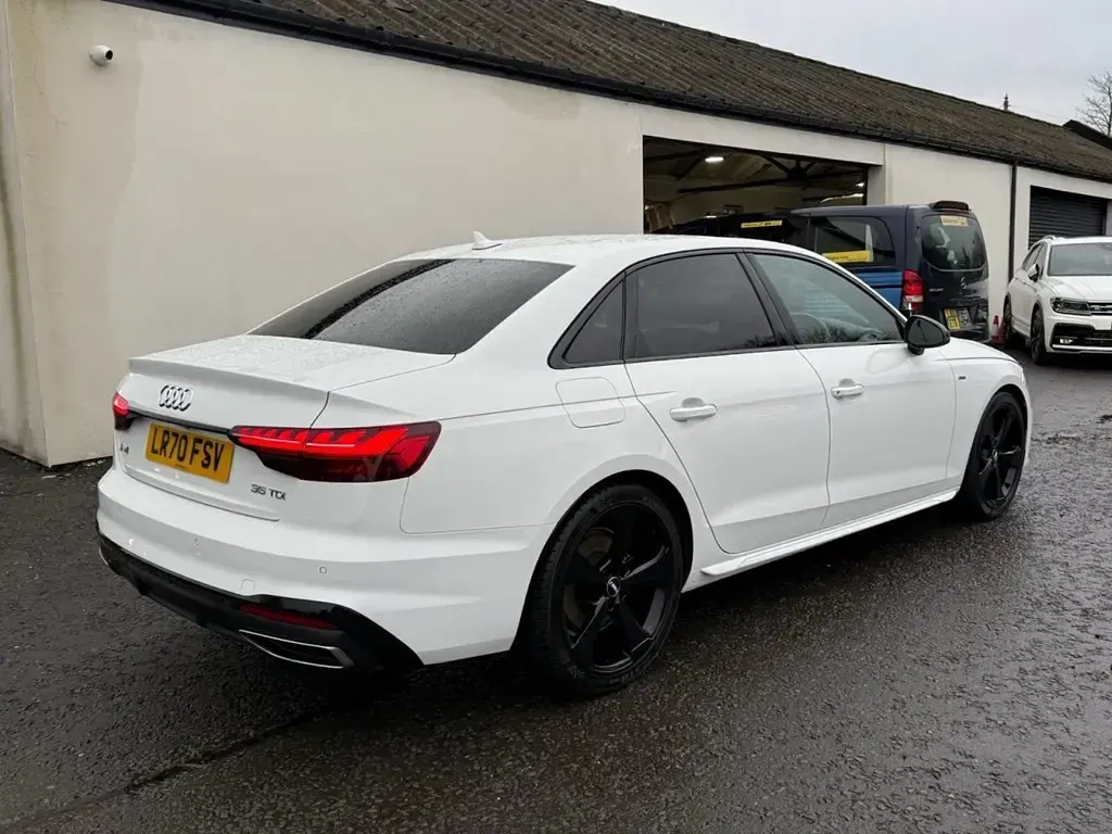 Used Audi A4 Black Edition 163 HP (119 kW) 2020 White Sedan