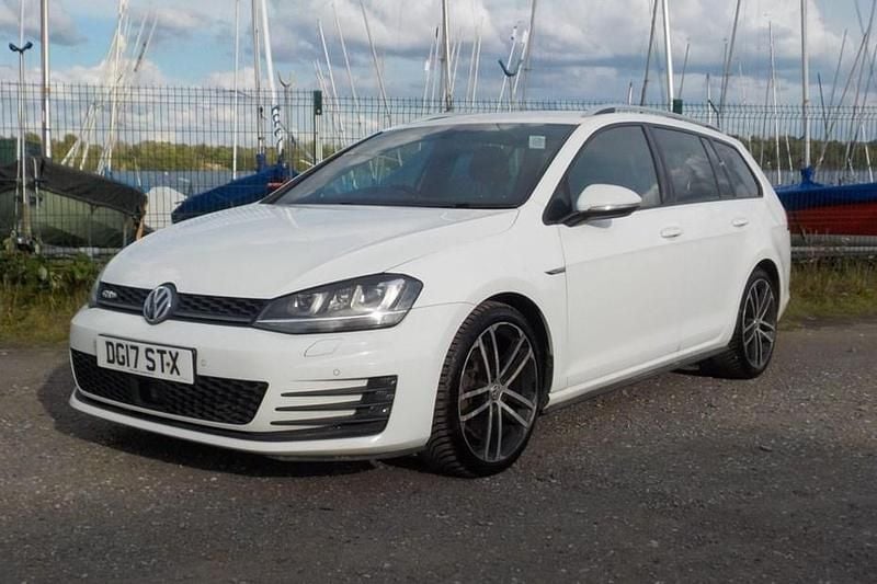 White Used 2017 VW Golf VII GTD Estate | £8,895 (Super price) - Image 1/1