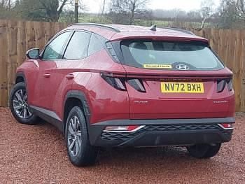 Used Hyundai Tucson SE 150 HP (110 kW) 2022 Red SUV