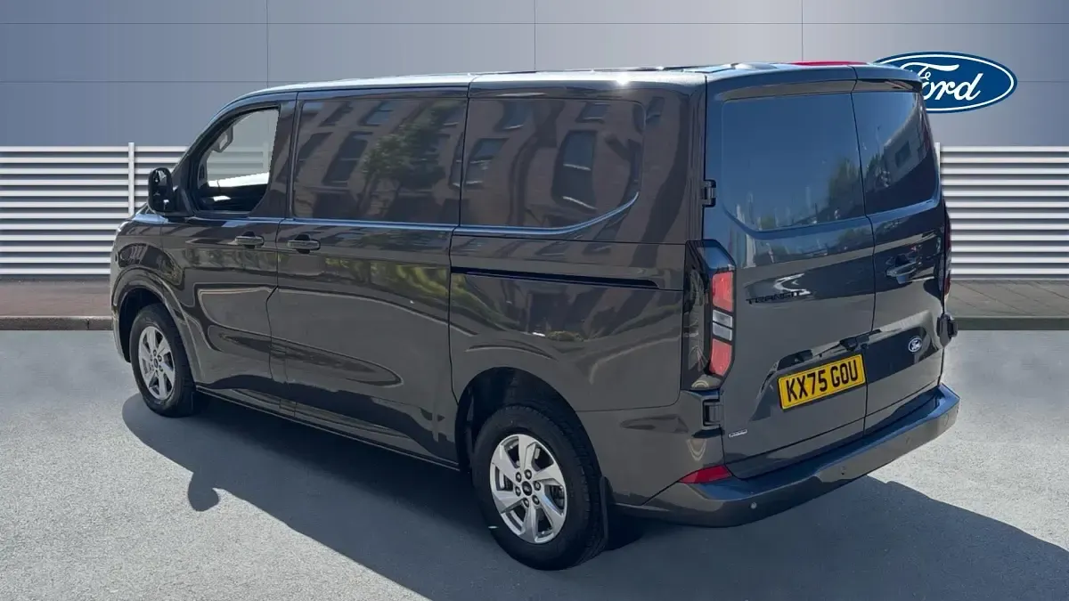 Usado Ford Transit Custom Limited 232 HP (170 kW) 2025 Van